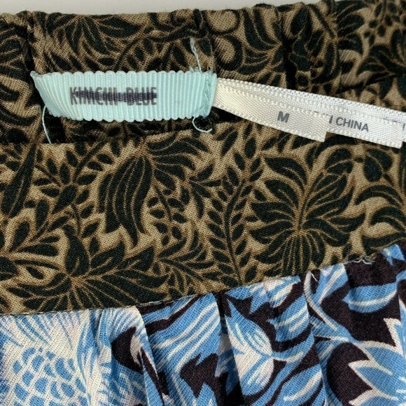 Womens Urban Outfitters Kimchi Blue‎ Floral Size M Shorts Pockets Print NWOT - Picture 3 of 6